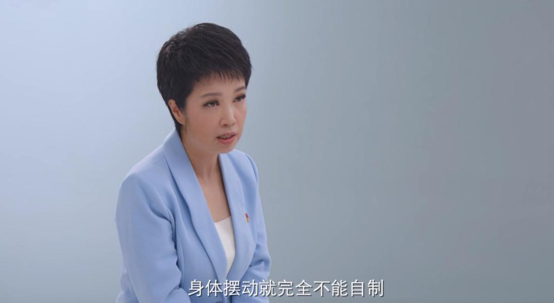 总台百位播音员主持人参与录制百集微视频节目，故事分配有深意