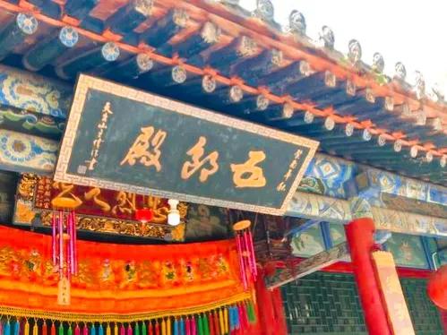 五台山十大青庙和十大黄庙,五台山佛教三门