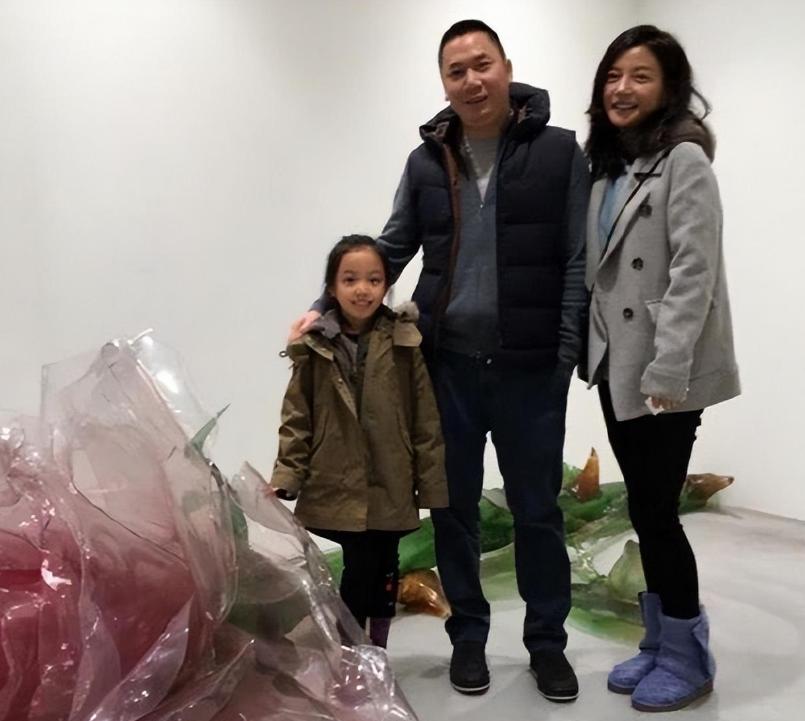 赵薇现在怎么样了处境如何,赵薇现状如何大家很关注