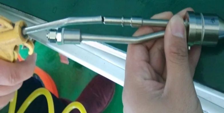 货车尿素泵喷嘴结晶是怎么回事,怎么判断尿素喷嘴堵塞