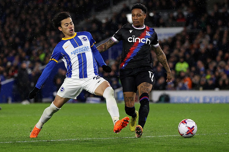 亚洲新王？名记证实，曼联阿森纳有意“三球王”！若转会必破纪录