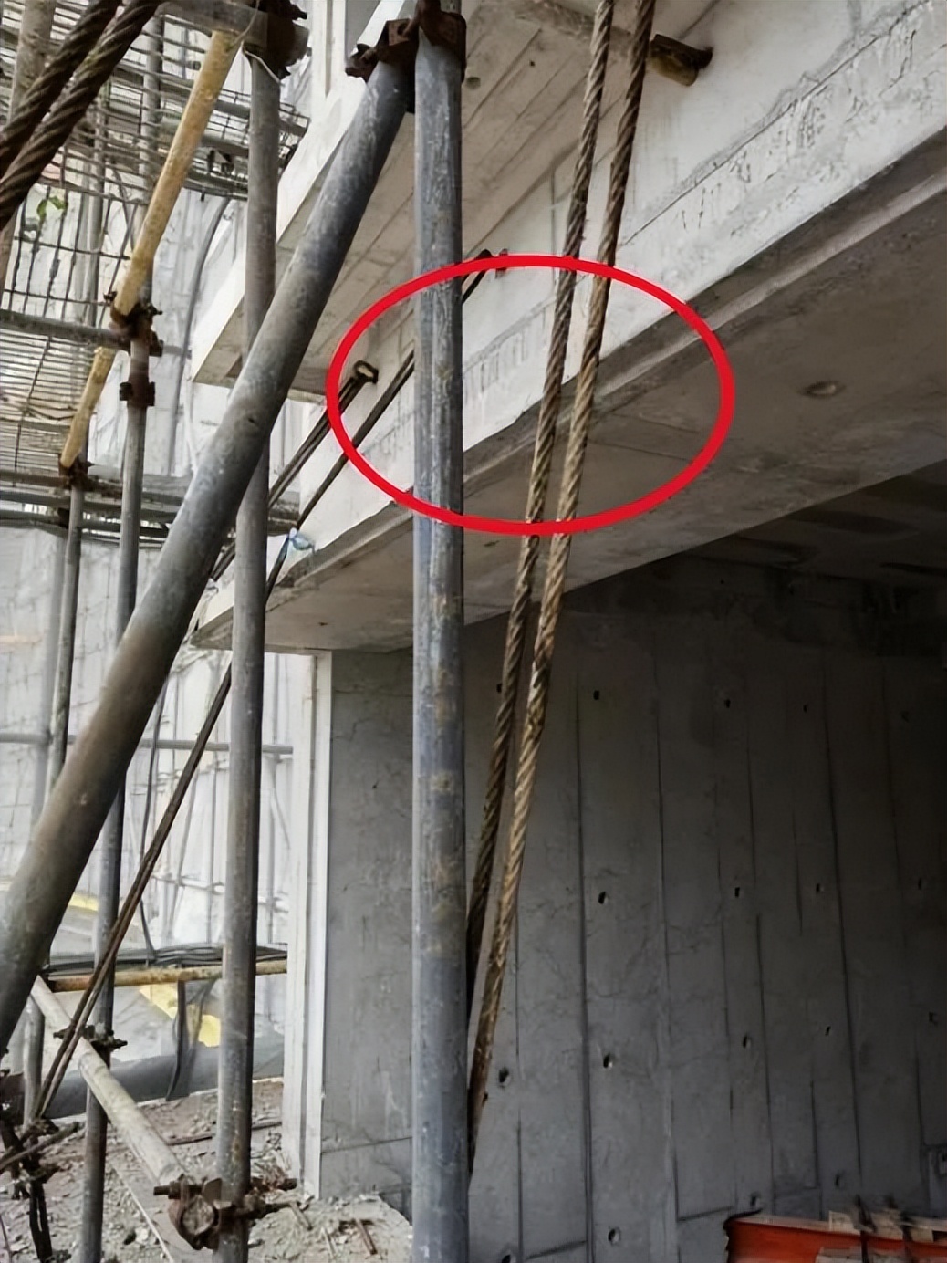 脚手架工程隐患识别图集,脚手架工程安全隐患图片讲解