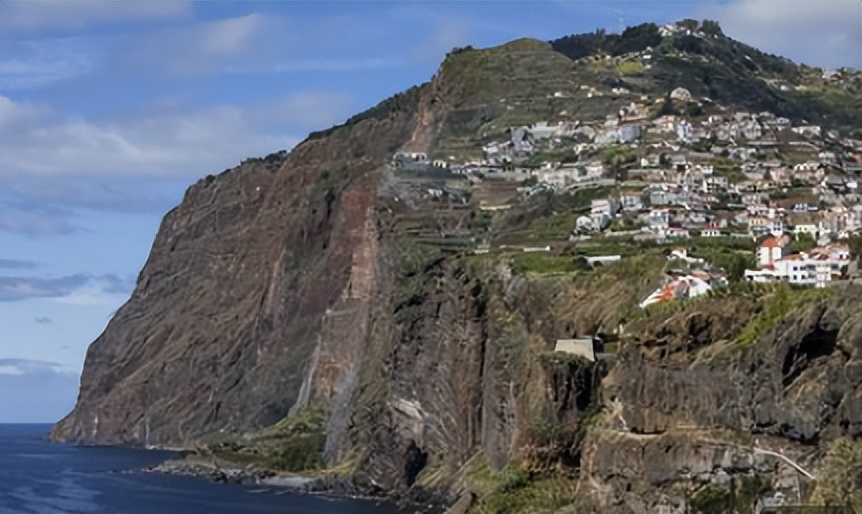 c罗家乡马德拉岛地图位置,葡萄牙的马德拉岛c罗的家乡