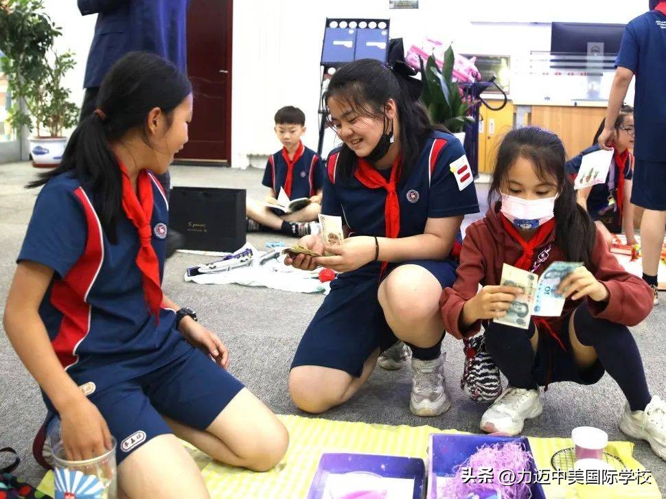 以爱之名公益活动,以爱为名公益义卖