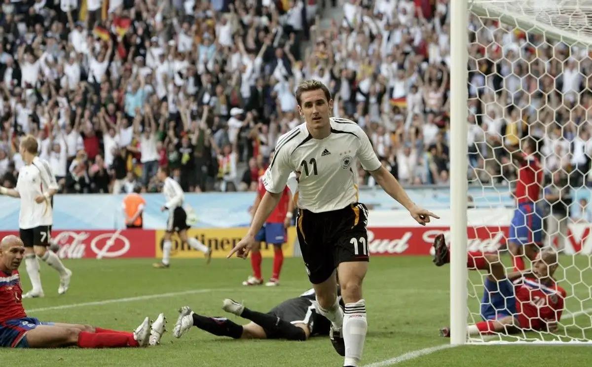 中国足球十大顶级进球排行榜,足坛个人进球纪录