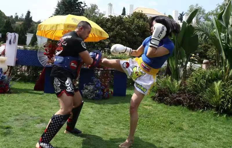 璧拌繘娉板浗鏈湡娉版嫵,娉板浗鍥界补娉版嫵琛ㄦ紨