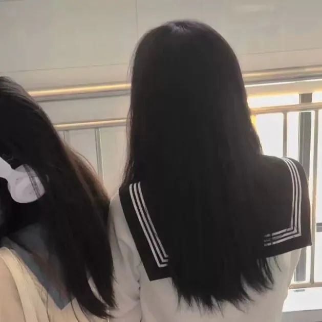 闺蜜头像一左一右真人可爱姐妹,情侣头像和闺蜜头像连在一起的