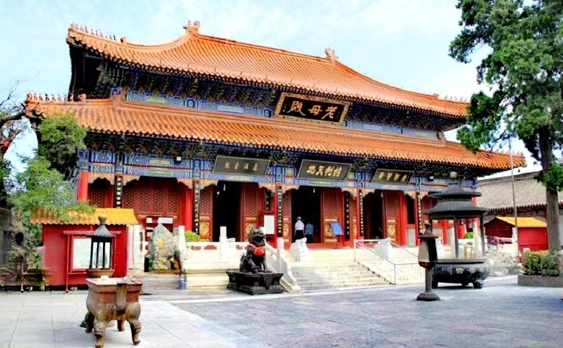 去西安旅游十大必去景点是哪些,去西安旅游必去的十大景点