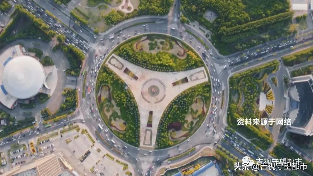 世纪广场21根巨柱被拆除,世纪广场21根柱子被拆除