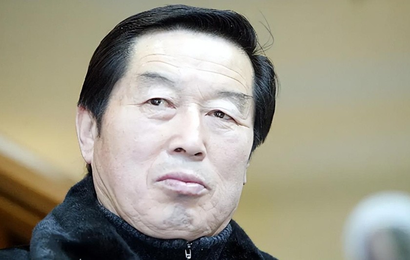 马俊仁时期,马俊仁年轻时照片