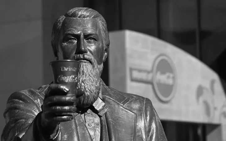 百事可乐vs可口可乐百年大战,可口可乐和百事可乐世纪大战