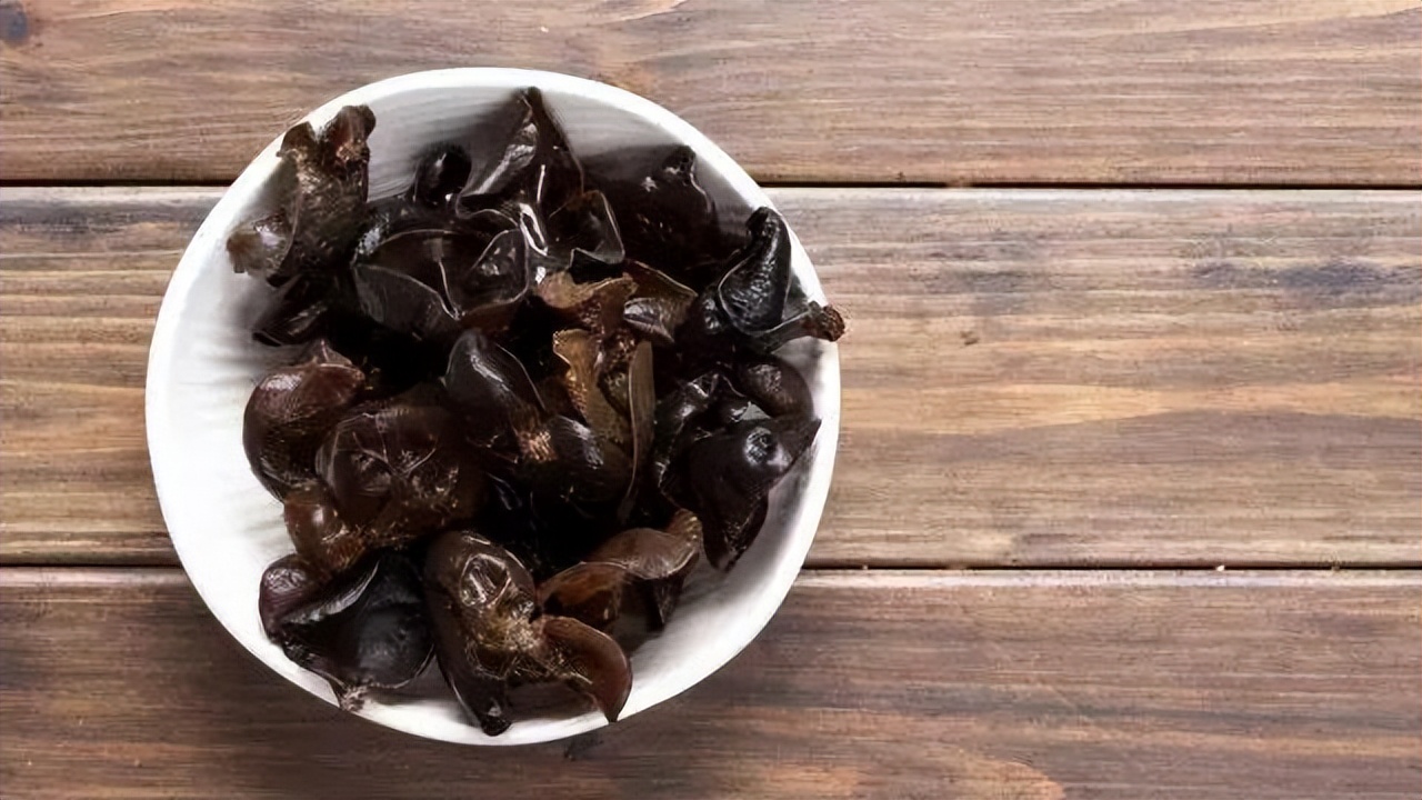 肝血不足吃黑木耳多久能有效果,肝衰竭的人可以吃木耳吗