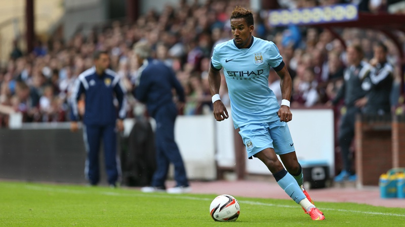 曼城迟迟不买格瓦迪奥尔,曼城旧将斯通斯