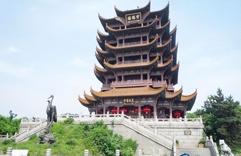 中国十大名楼一座比一座惊艳,黄鹤楼和什么楼称为三大名楼