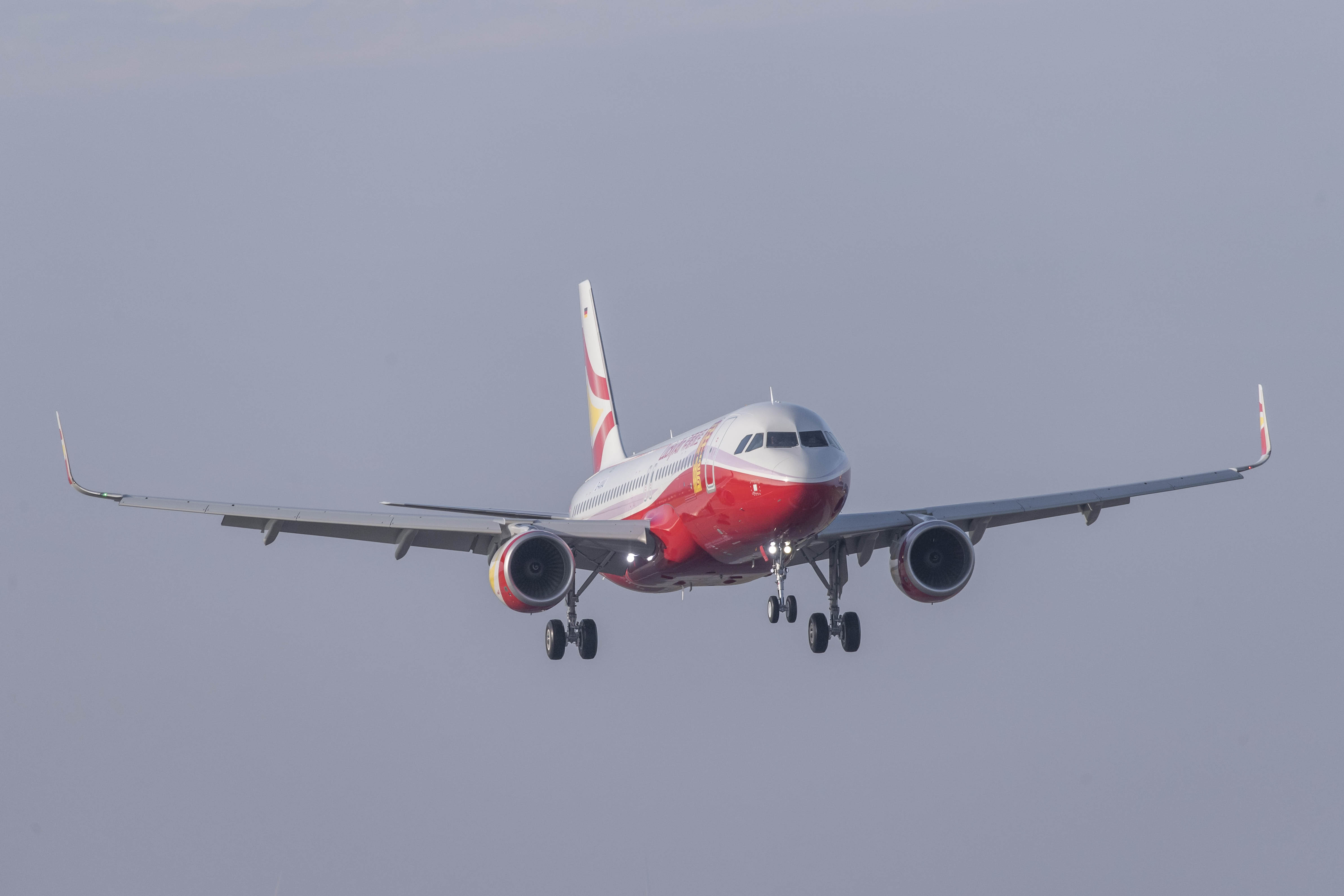 祥鹏航空从成都飞往拉萨,祥鹏航空武汉飞青岛