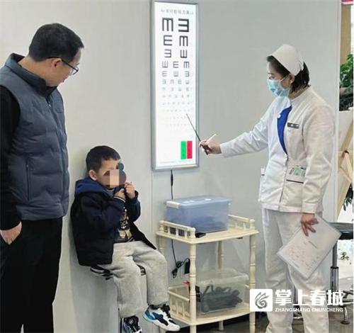 儿童第一次看眼科时间表,幼儿眼科检查眼睛的流程