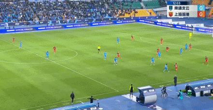 武磊大四喜上港胜富力斩3连胜,海港队武磊十三轮参加比赛吗