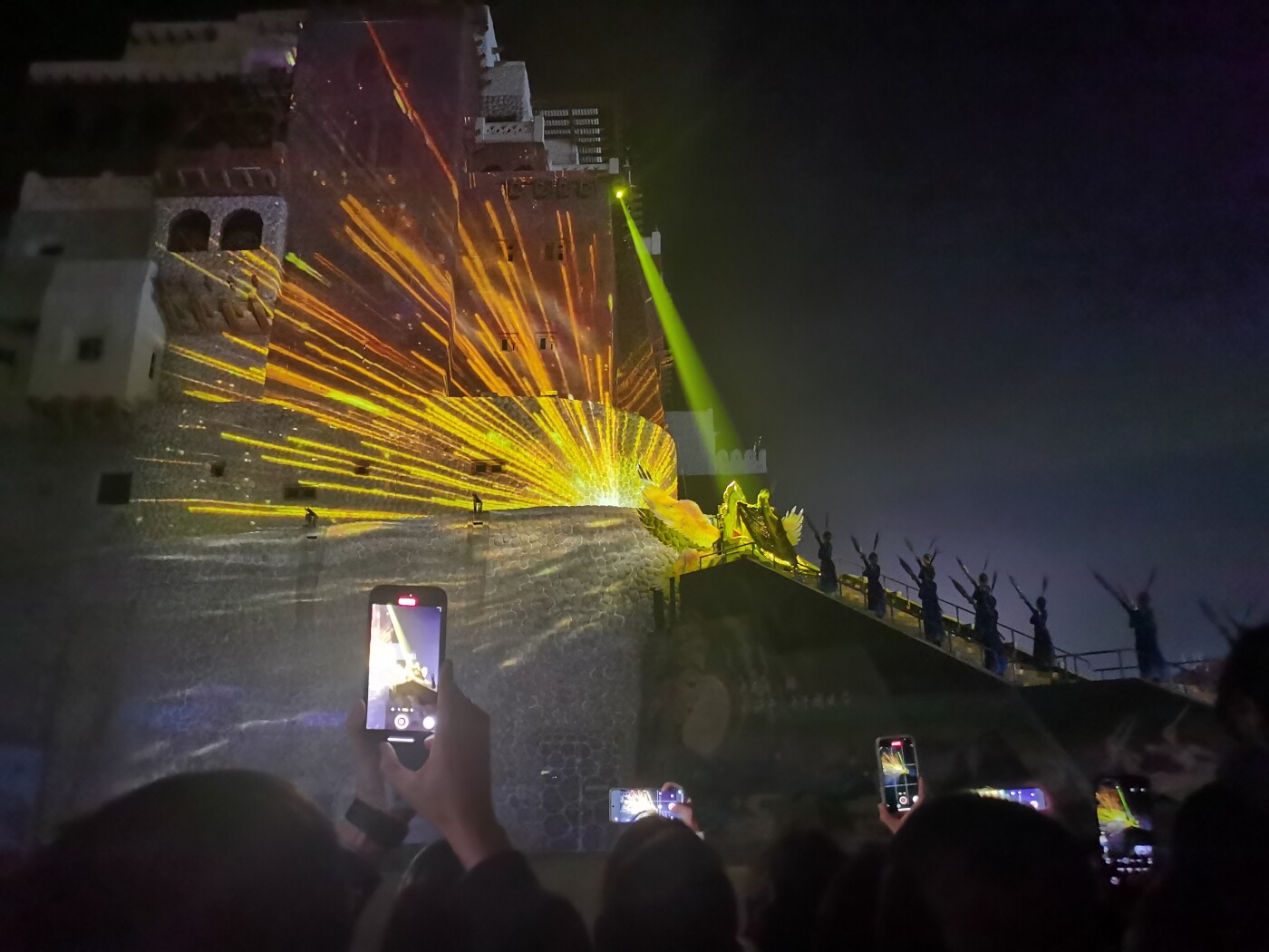 *疆新**是个好地方|和田不止和田玉,美景与美食等着你