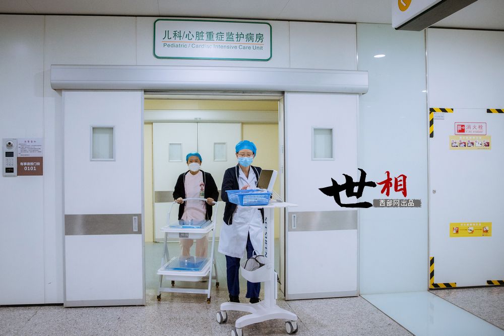 世相丨儿科医生邓亚楠:治愈患儿内心也被纯真填满