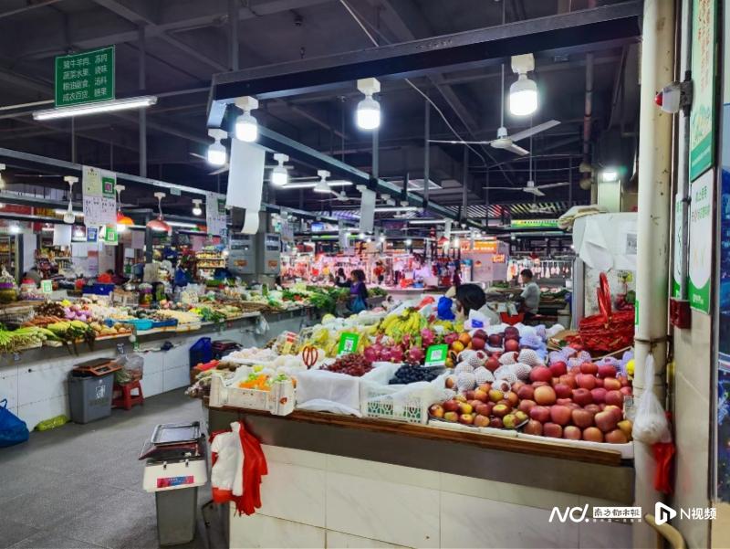 12月1日起深圳全面禁用“生鲜灯”,禁用生鲜灯后的广州菜市场