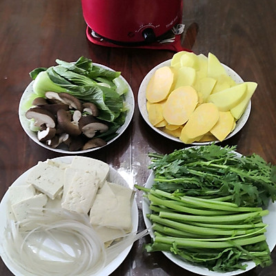 饭店筋头巴脑牛肉火锅做法,筋头巴脑火锅的做法商用