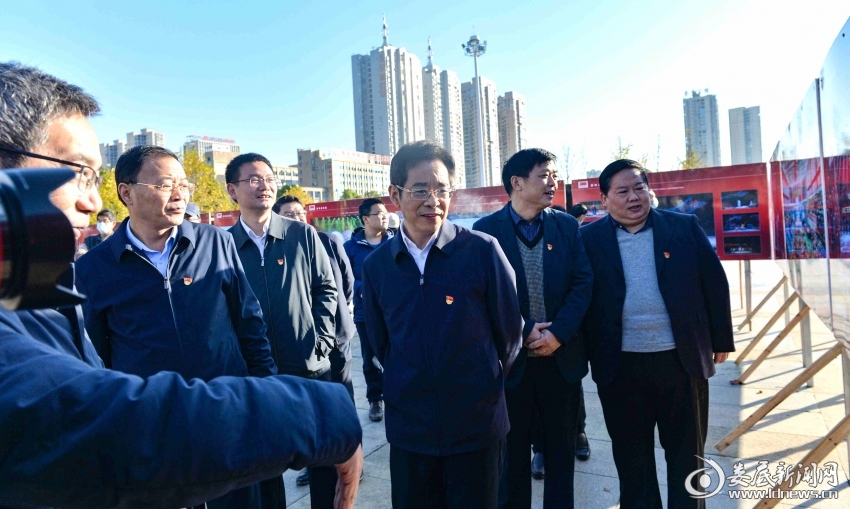 “奋斗百年路·启航新征程”娄底市庆祝中国*产党共**成立100周年摄影作品展开展
