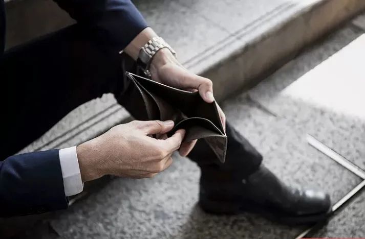 老赖不还钱债主死了债务怎么办,个人破产还债银行贷款怎么办