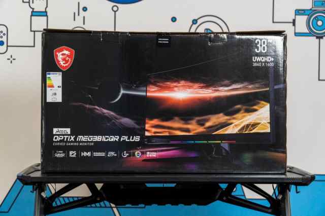 imax巨幕电影厅玩ps5,msi27英寸显示器测评