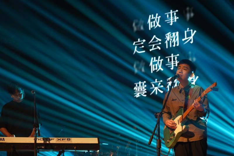 雄狮少年广州比赛片段,九连真人雄狮少年首映