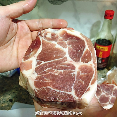 炸猪排怎么做酥脆好吃又简单,怎么炸猪排又酥又好吃
