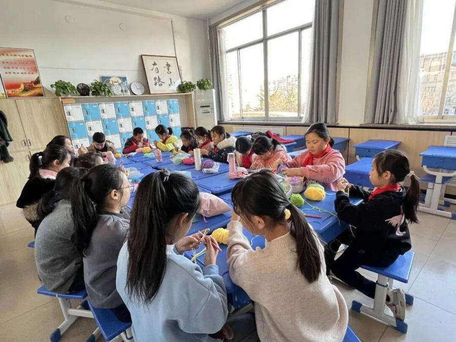 为学生提供高质量的教育服务,为学生提供课后服务