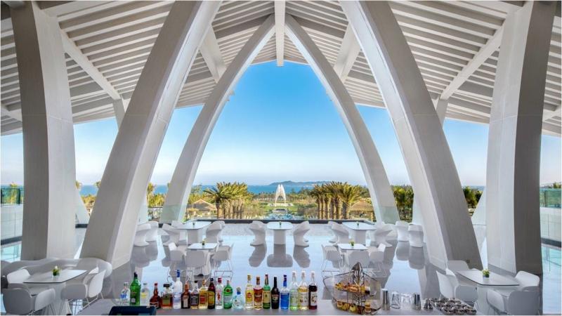 三亚性价比最高的顶奢酒店,三亚四天三晚海景酒店推荐