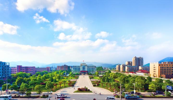 鏈濇皵閾舵箹,鏉窞閾舵箹鏉垮潡鏈潵鍙戝睍