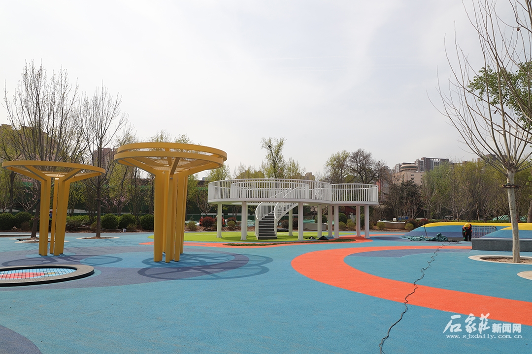 期待焕然一新的面貌,期待城市恢复以往繁荣