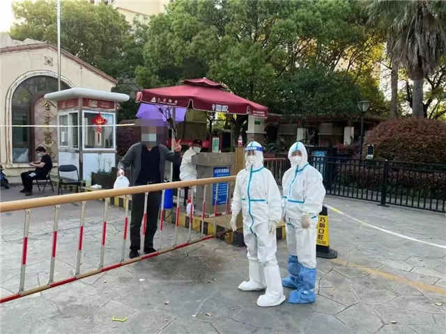 青春守“沪”｜瑞金“志愿者送药小分队”出发了！医学生变身“跑单王”