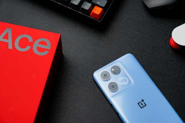 几款优质旗舰手机推荐一下,手机推荐建议买哪款比较好一点