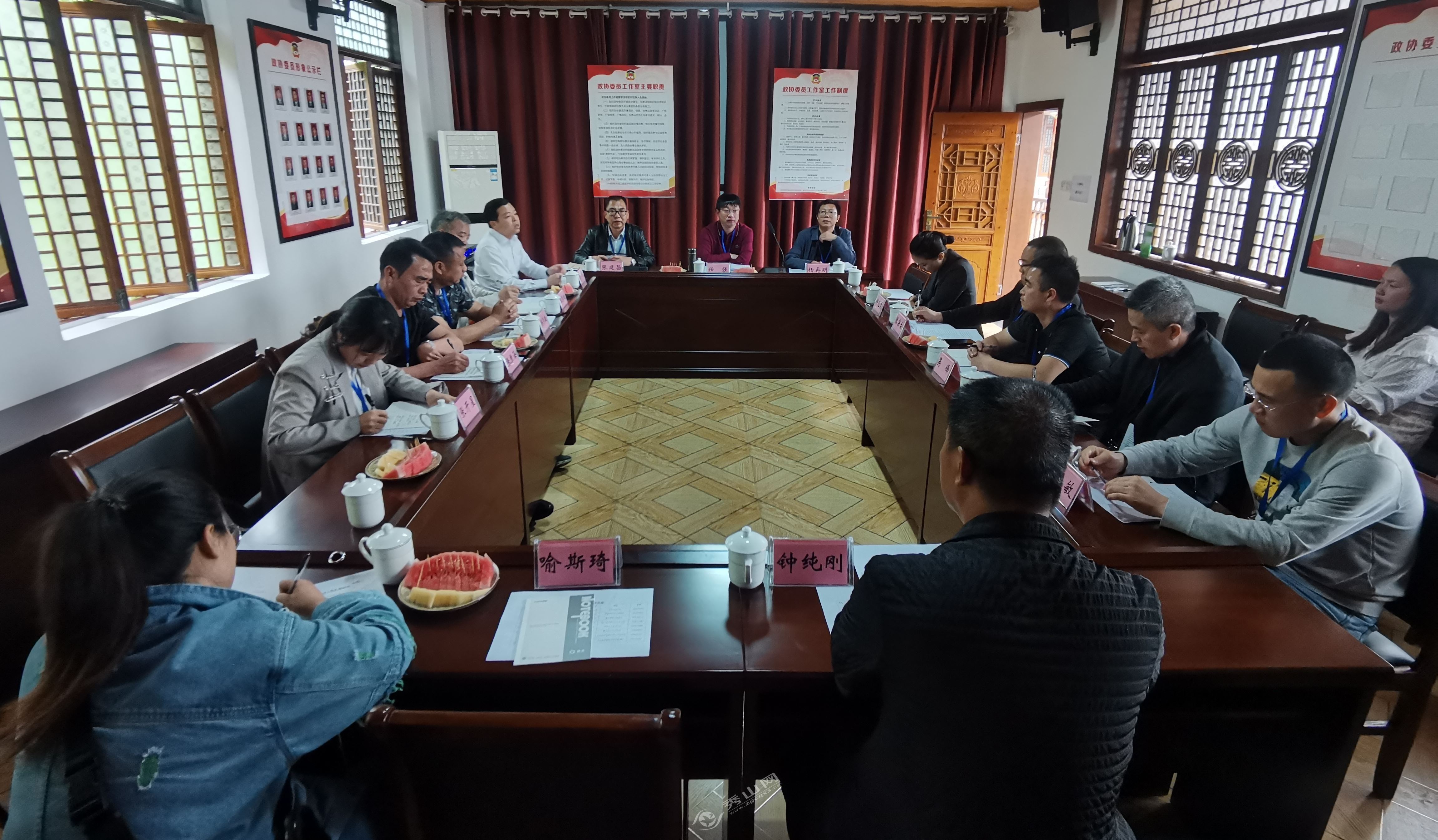 县政协清溪片区委员工作室开展活动任强参加