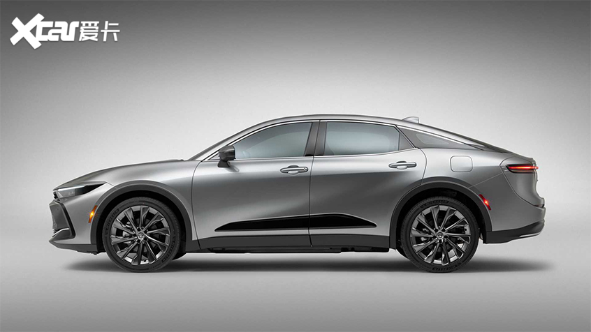 约合21.4万元起/订单已接近1万辆全新丰田皇冠日本开启预售