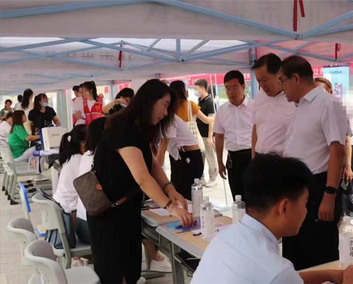 晋中职业技术学院招不招往届,晋中职业技术学院现场确认