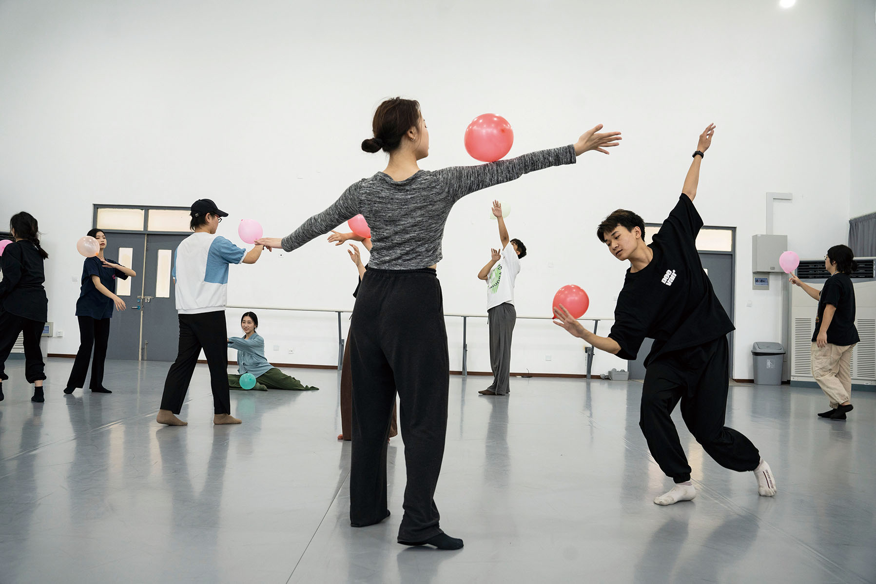 疫情下的大学,上海最新疫情影响下的大学