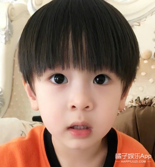 吴尊女儿neinei11岁近照,吴尊女儿neinei小时候爸爸去哪儿