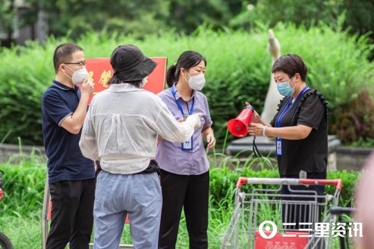 每天很忙一天只睡6个小时,每天工作只休息三个钟