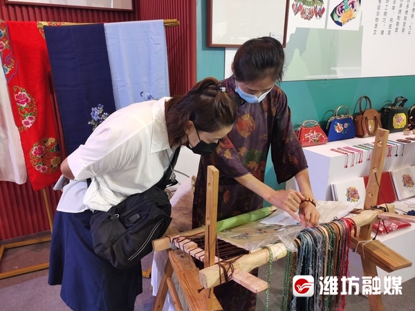 现场“炫技”！您可看仔细喽