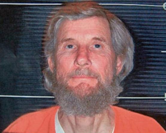 外媒起底一美国末日*教邪**:怂恿信徒自杀,*虐性**未成年少女