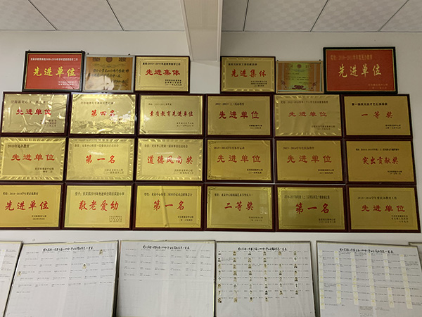 一所“差生学校”的教育实践,一个差生的学习日常