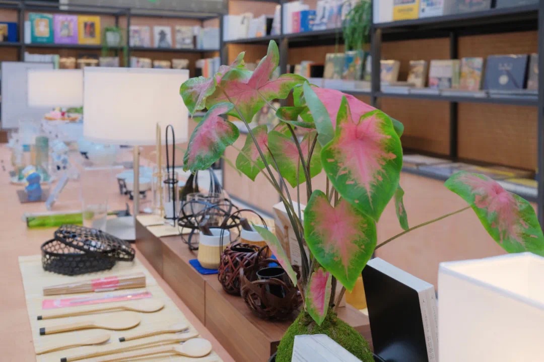 茑屋书店熟年定位,茑屋书店带给你什么样的启示