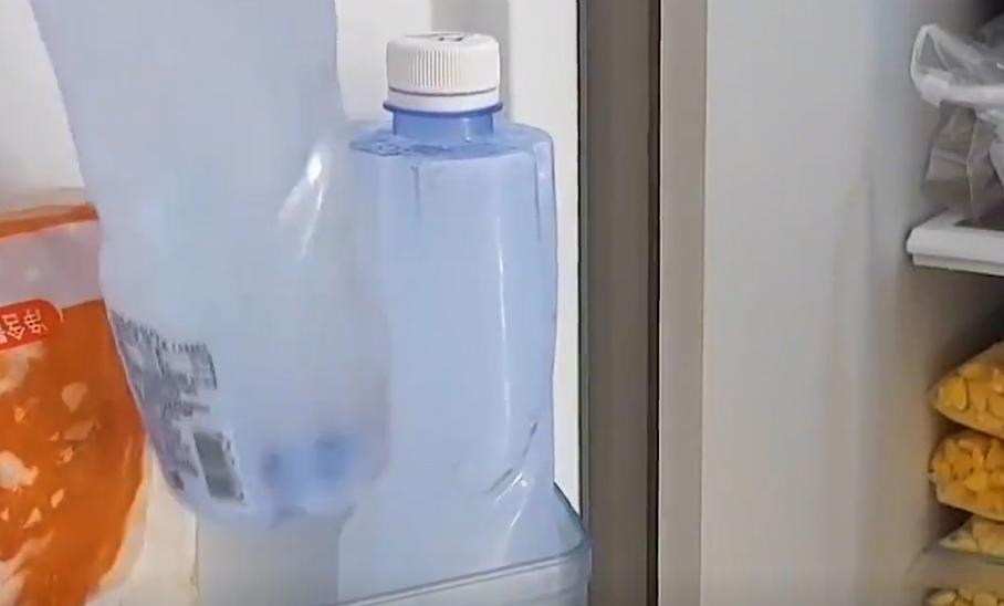 冰箱里有异味放什么可以清除异味,冰箱鱼腥异味去除最快方法小窍门