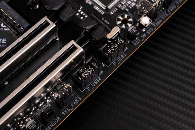 技嘉z790aorus主板评测,技嘉z790aorusmaster超级雕评测