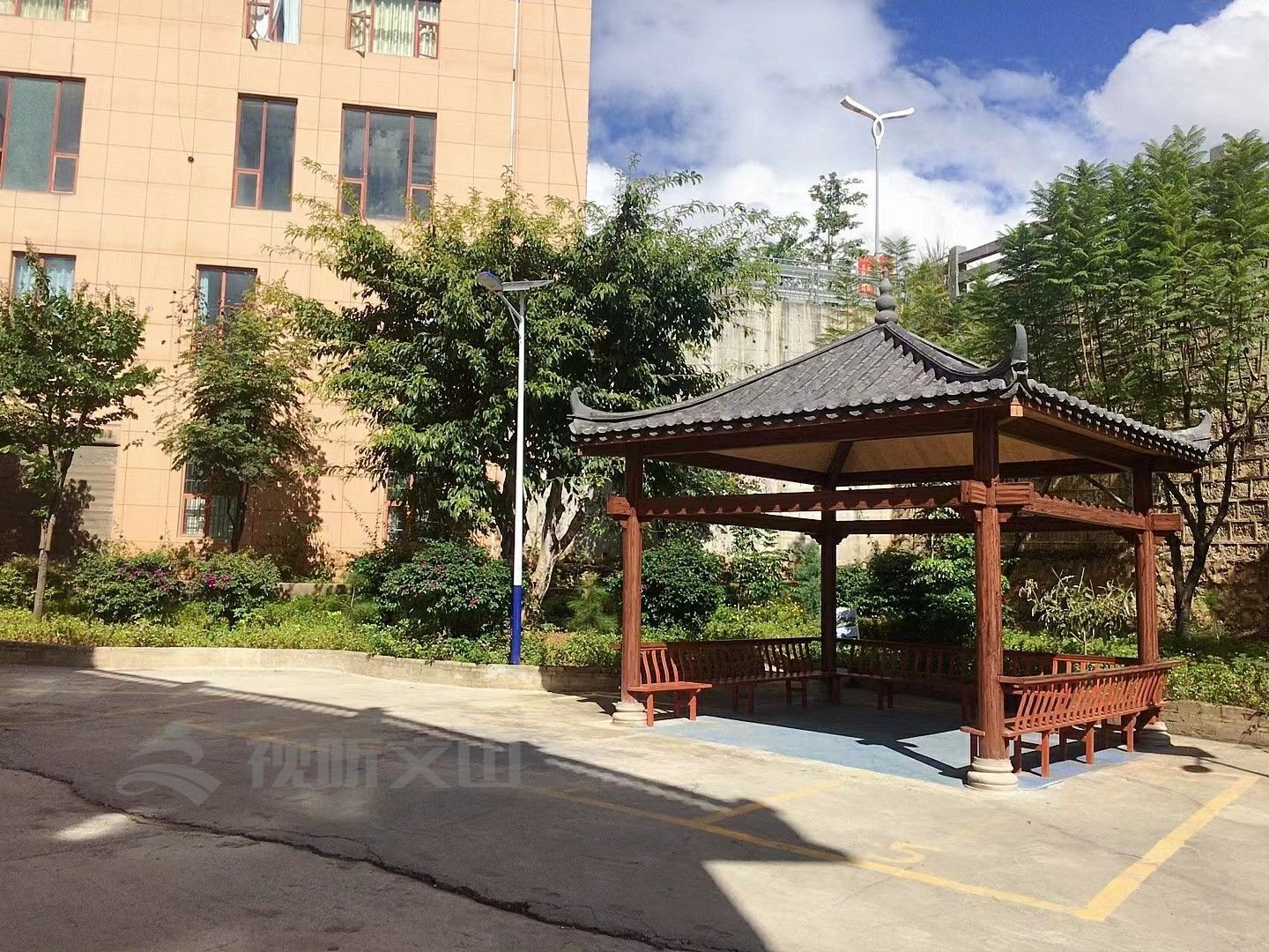 绿美乡村花箱彩绘,绿美文山绘画