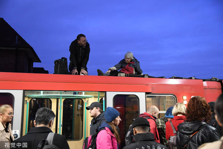 这是撒泼，不是环保